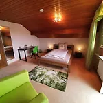 Gaestehaus Aurelia Lägenhet Wiesau